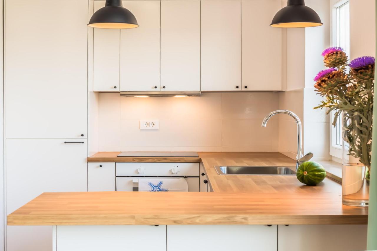 אומיס Adris Apartments מראה חיצוני תמונה