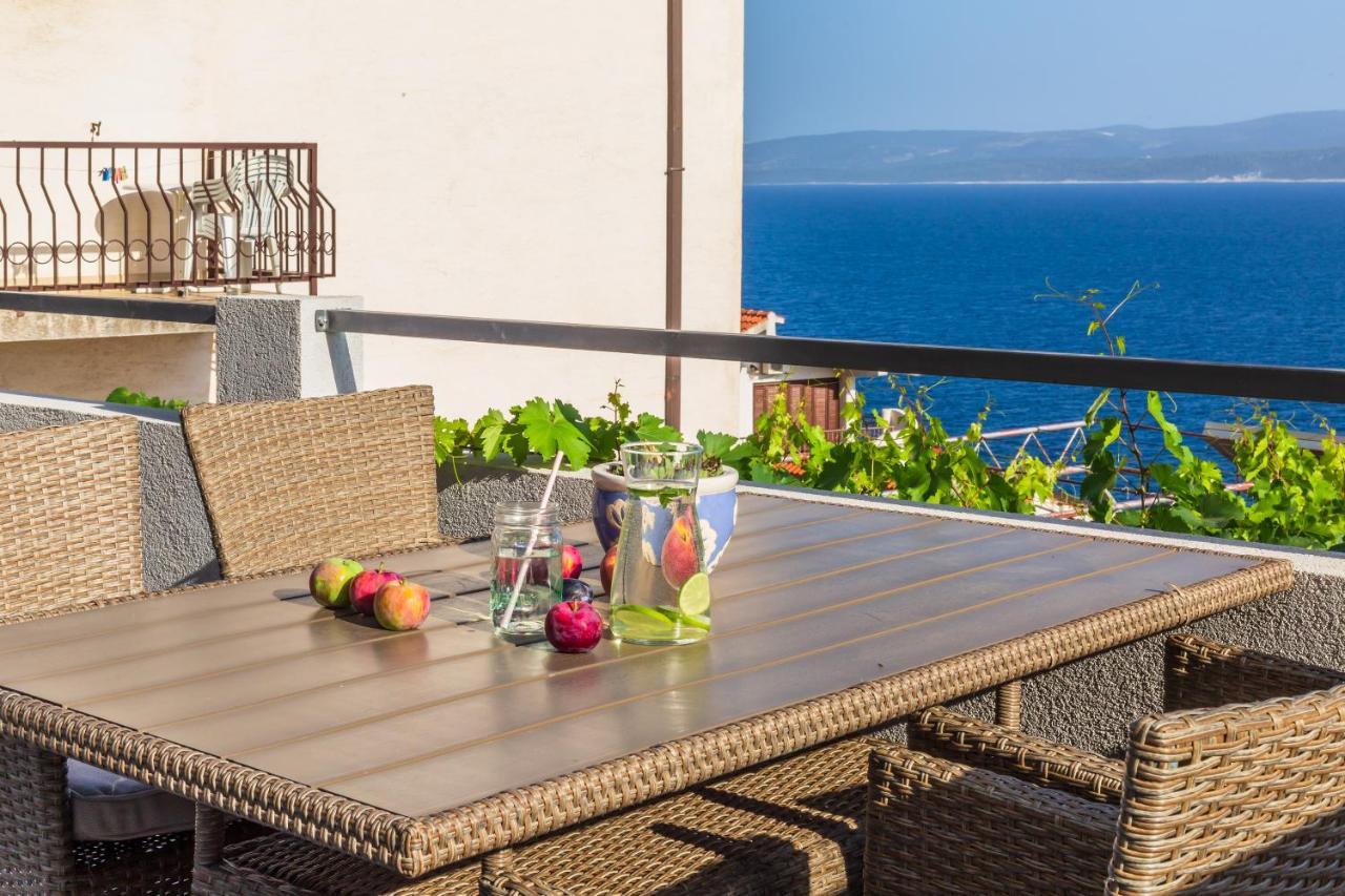 אומיס Adris Apartments מראה חיצוני תמונה